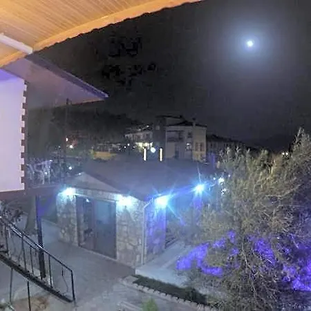 Pinar Vintage House Ξενοδοχείο 3*